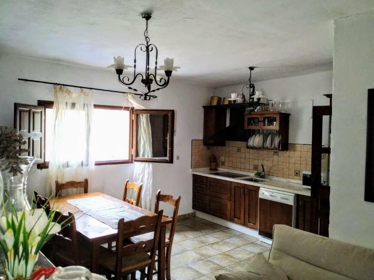 Cortijo La Solana Guest House Guejar Sierra Exterior photo